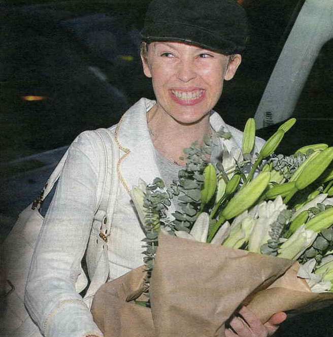 KYLIE MINOGUE EN NEWS OF THE WORLD