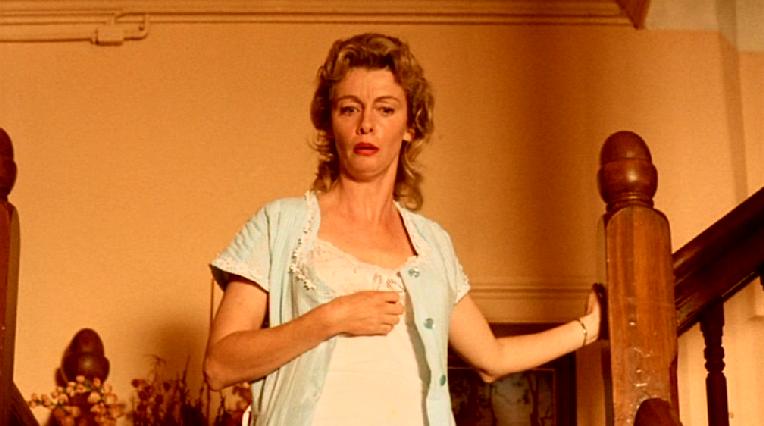 THE DELINQUENTS. CHARLIE SCHLATTER EN EL PAPEL DE BROWNIE Y KYLIE MINOGUE EN EL DE LOLA