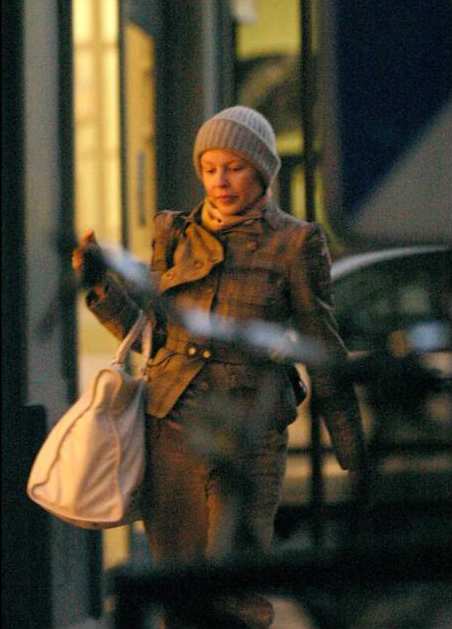 KYLIE MINOGUE PARIS 4 DE ENERO