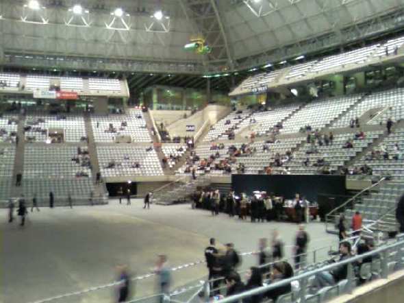 KYLIE MINOGUE. APHRODITE. LES FOLIES