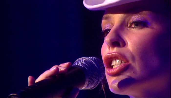 KYLIE MINOGUE 'I SHOULD BE SO LUCKY' LIVE IN SIDNEY