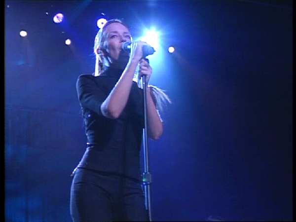 KYLIE MINOGUE 'BREATH'LIVE IN SIDNEY 1998