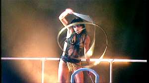 KYLIE MINOGUE 'BUTTERFLY' LIVE IN SIDNEY