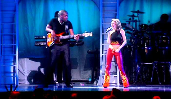 KYLIE MINOGUE 'CANT GET YOU OUT OF MY HEAD' LIVE IN SIDNEY