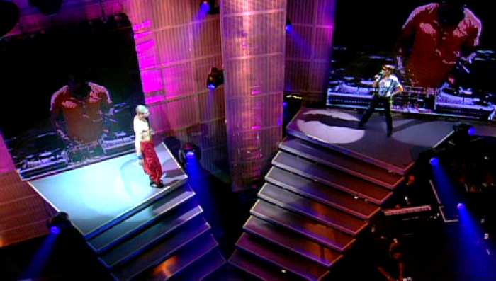 KYLIE MINOGUE 'CONFIDE IN ME' FROM LIVE IN MANCHESTER 2002