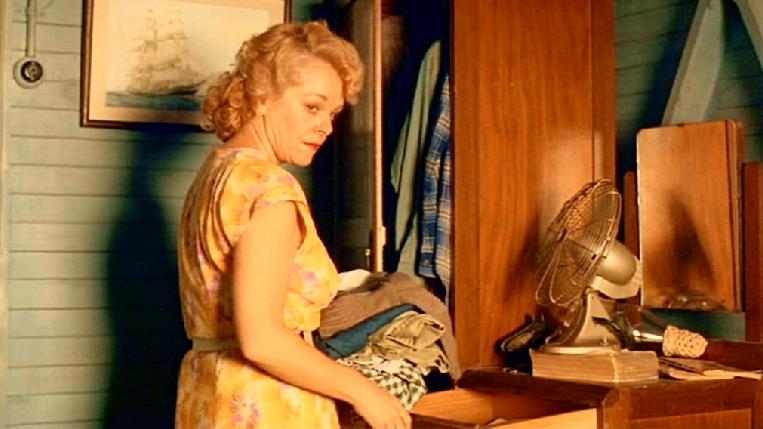 THE DELINQUENTS. CHARLIE SCHLATTER EN EL PAPEL DE BROWNIE Y KYLIE MINOGUE EN EL DE LOLA