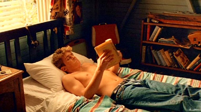 THE DELINQUENTS. CHARLIE SCHLATTER EN EL PAPEL DE BROWNIE Y KYLIE MINOGUE EN EL DE LOLA