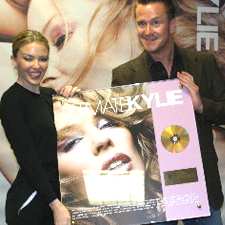 KYLIE MINOGUE PREMIO