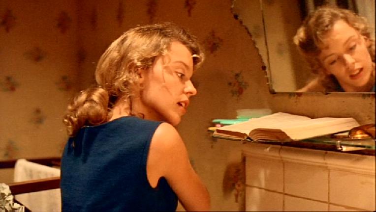 THE DELINQUENTS. CHARLIE SCHLATTER EN EL PAPEL DE BROWNIE Y KYLIE MINOGUE EN EL DE LOLA