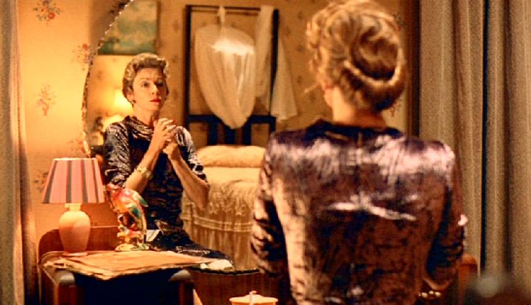 THE DELINQUENTS. CHARLIE SCHLATTER EN EL PAPEL DE BROWNIE Y KYLIE MINOGUE EN EL DE LOLA