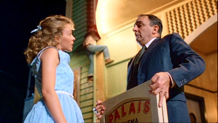 THE DELINQUENTS. CHARLIE SCHLATTER EN EL PAPEL DE BROWNIE Y KYLIE MINOGUE EN EL DE LOLA