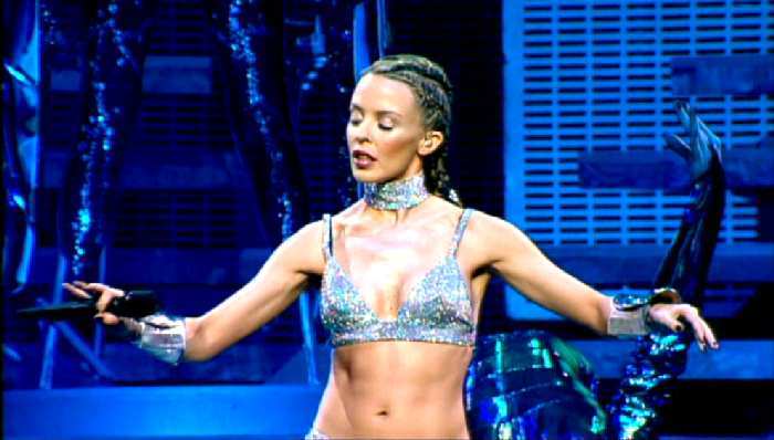 KYLIE MINOGUE COMIENZO TOUR DE MANCHESTER