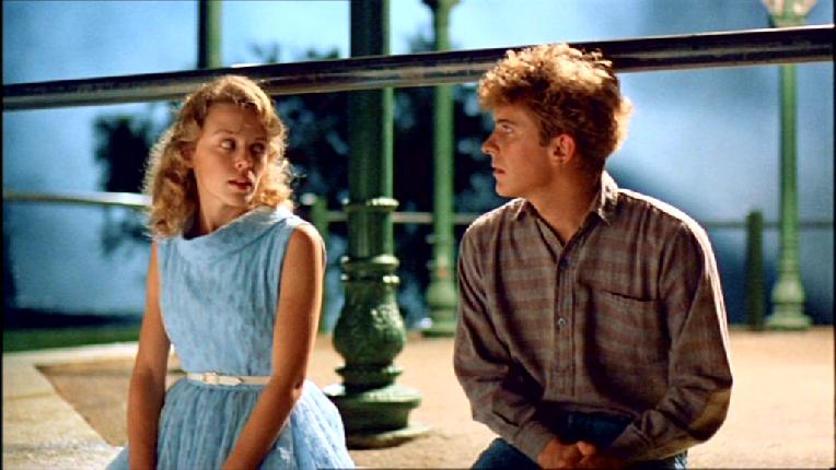 THE DELINQUENTS. CHARLIE SCHLATTER EN EL PAPEL DE BROWNIE Y KYLIE MINOGUE EN EL DE LOLA