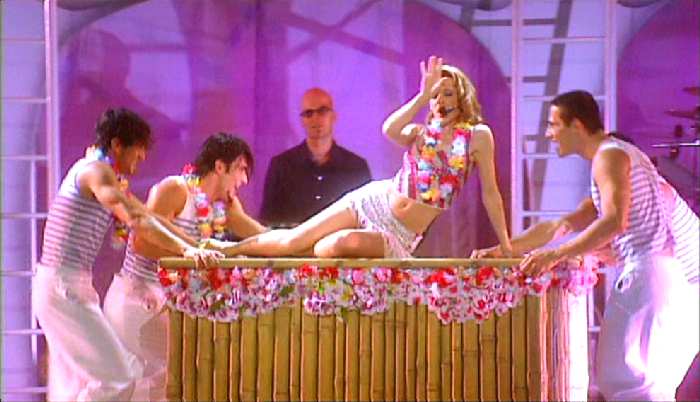 KYLIE MINOGUE 'KOOKACHOO'LIVE IN SIDNEY