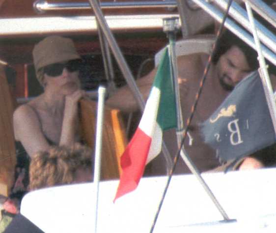 KYLIE MINOGUE EN LA REVISTA OK 486