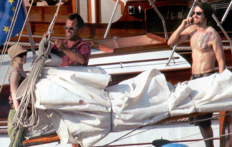 KYLIE MINOGUE EN LA REVISTA OK 486