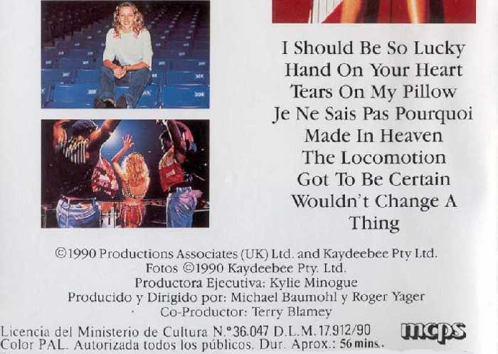 KYLIE MINOGUE ON THE GO