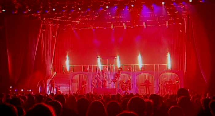 KYLIE MINOGUE 'PHYSICAL' LIVE IN SIDNEY