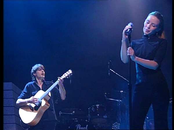 KYLIE MINOGUE 'PUT YOURSELF IN MY PLACE'LIVE IN SIDNEY 1998