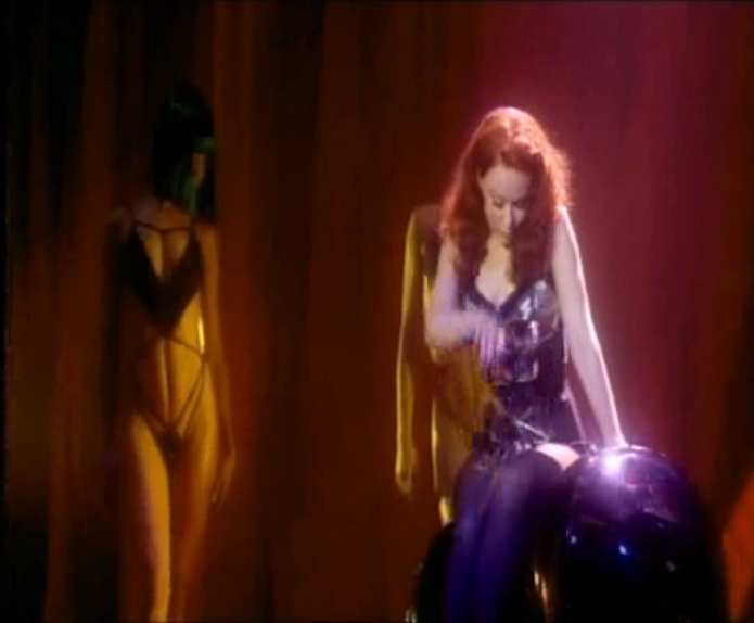 KYLIE MINOGUE. TWO HEARTS