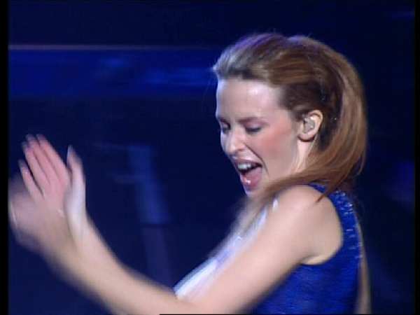 KYLIE MINOGUE 'SHOCKED' LIVE IN SIDNEY 1998