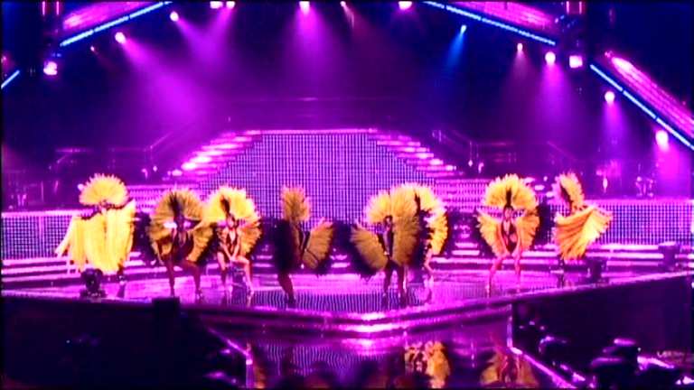 SORPRESA DE KYLIE MINOGUE