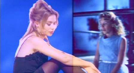 THE DELINQUENTS. CHARLIE SCHLATTER EN EL PAPEL DE BROWNIE Y KYLIE MINOGUE EN EL DE LOLA