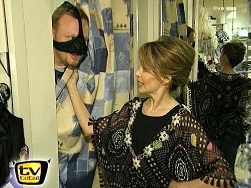 KYLIE MINOGUE EN TV TOTAL