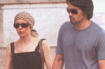 KYLIE MINOGUE EN LA REVISTA VOICI 5-11 DE SEPTIEMBRE