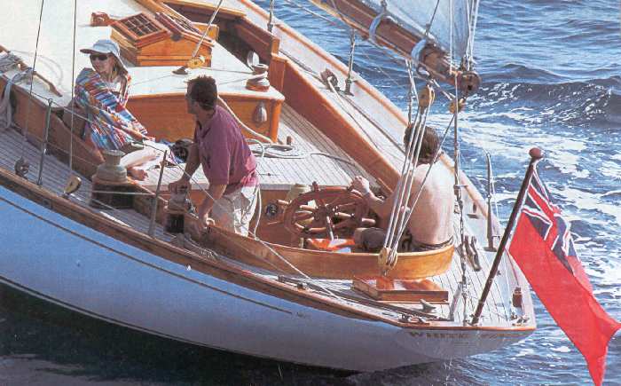 KYLIE MINOGUE EN LA REVISTA VOICI 5-11 DE SEPTIEMBRE